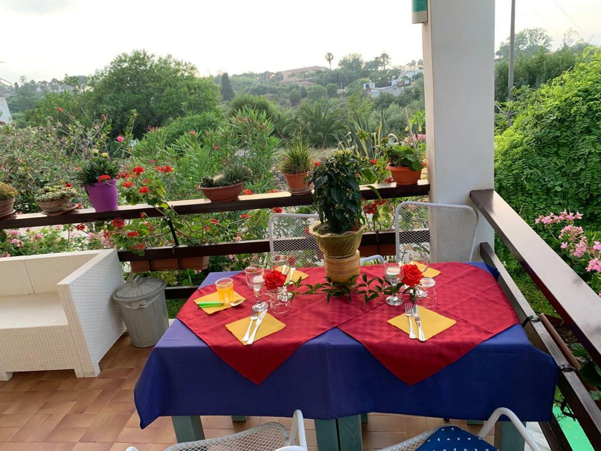 B&B A Casa Di Picci Санта-Доменика Экстерьер фото